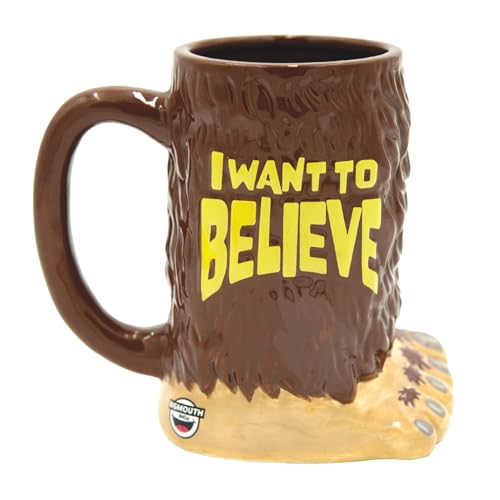 BigMouth Inc Big Foot I Want to Believe Coffee Mug, Fun Bigfoot Decor, Funny Sasquatch Cup Gift for Men Women Dad